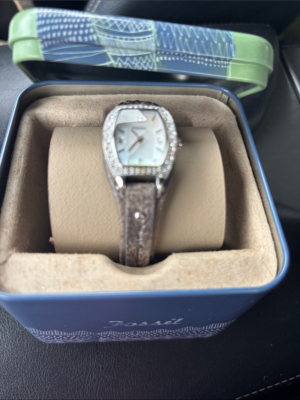 Fossil Women's Silver-Tone Crystal Bezel Watch JR1335